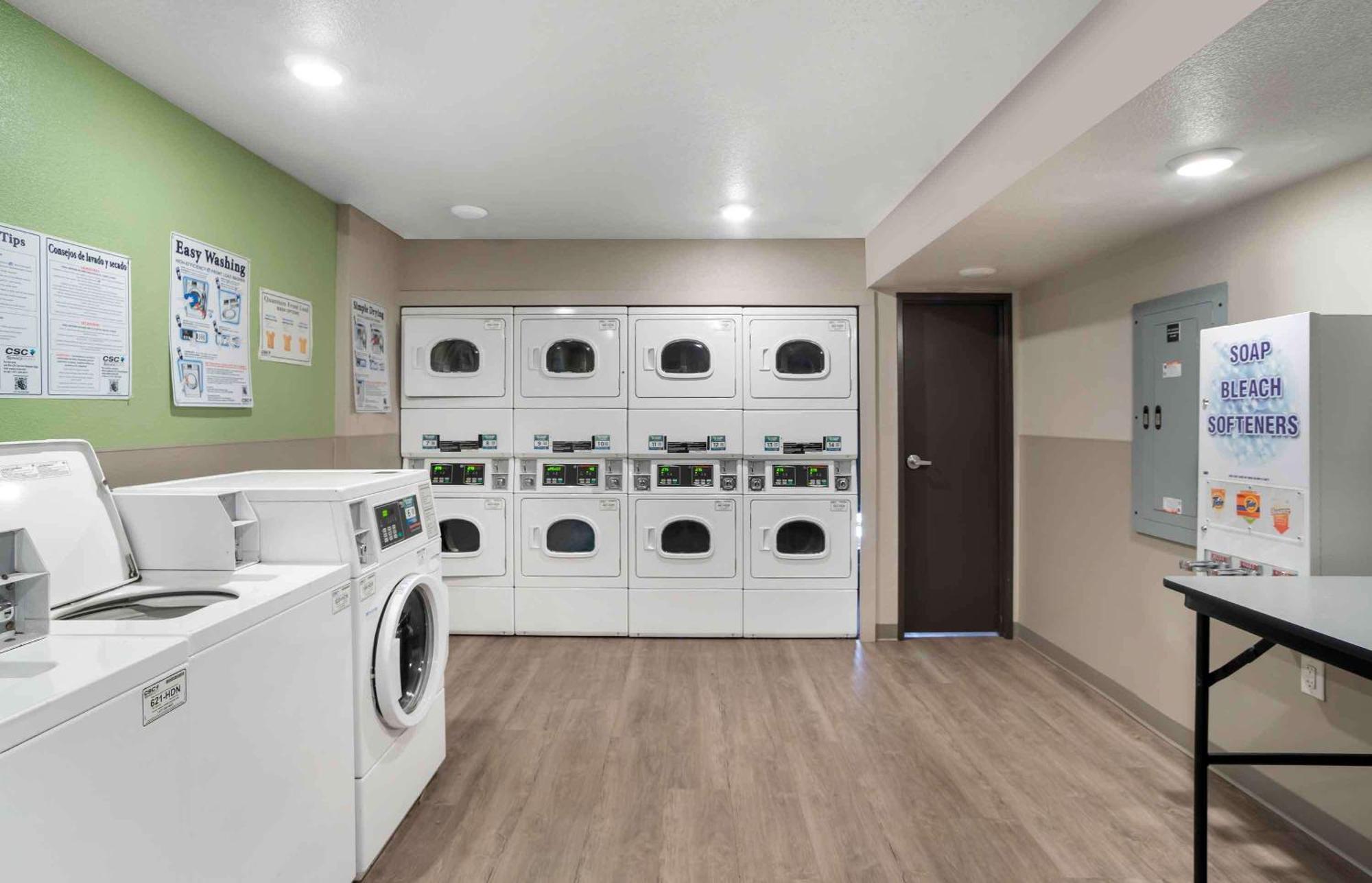 Extended Stay America Select Suites - Charlotte - Northlake 夏洛特 外观 照片