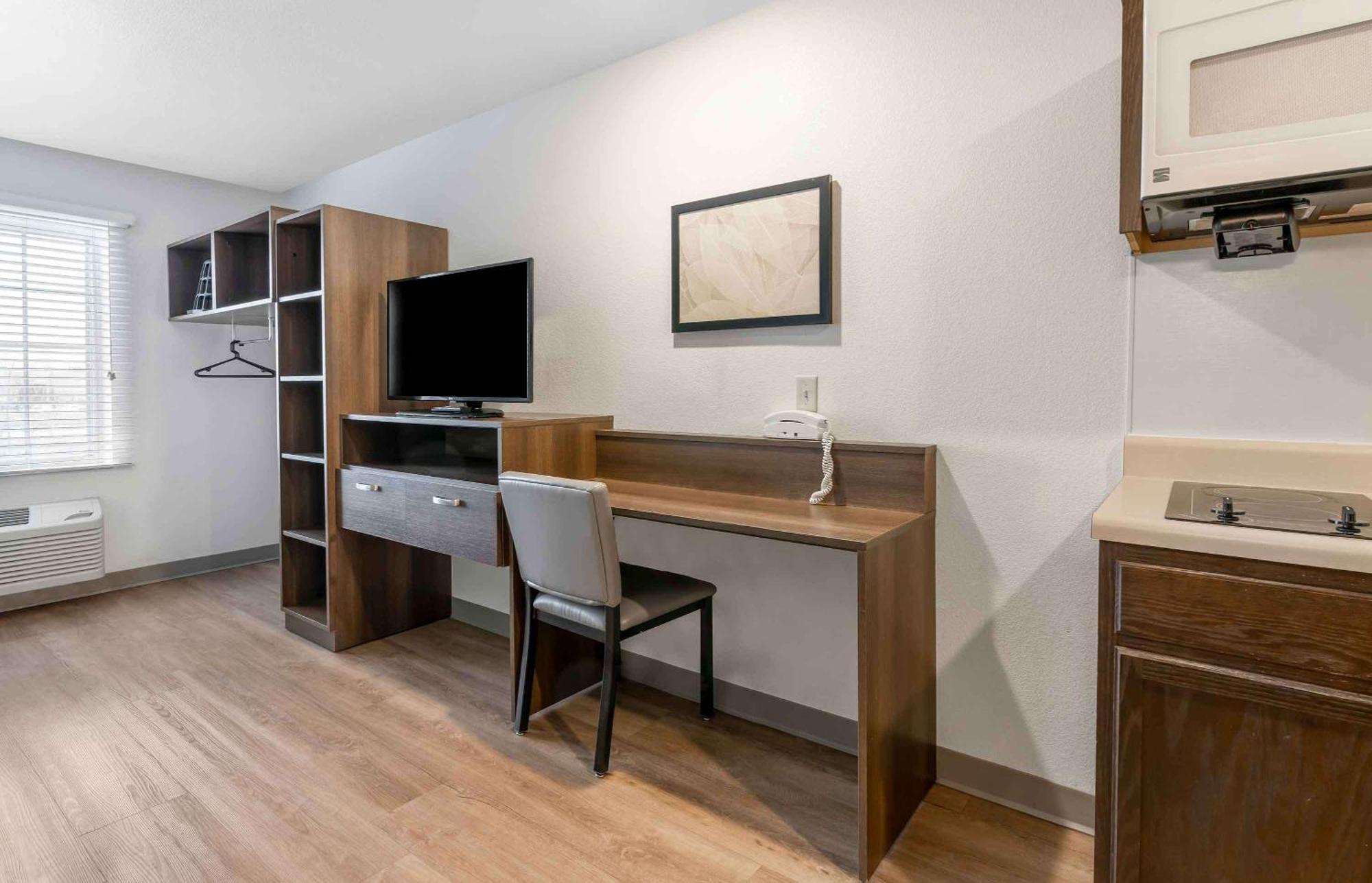 Extended Stay America Select Suites - Charlotte - Northlake 夏洛特 外观 照片